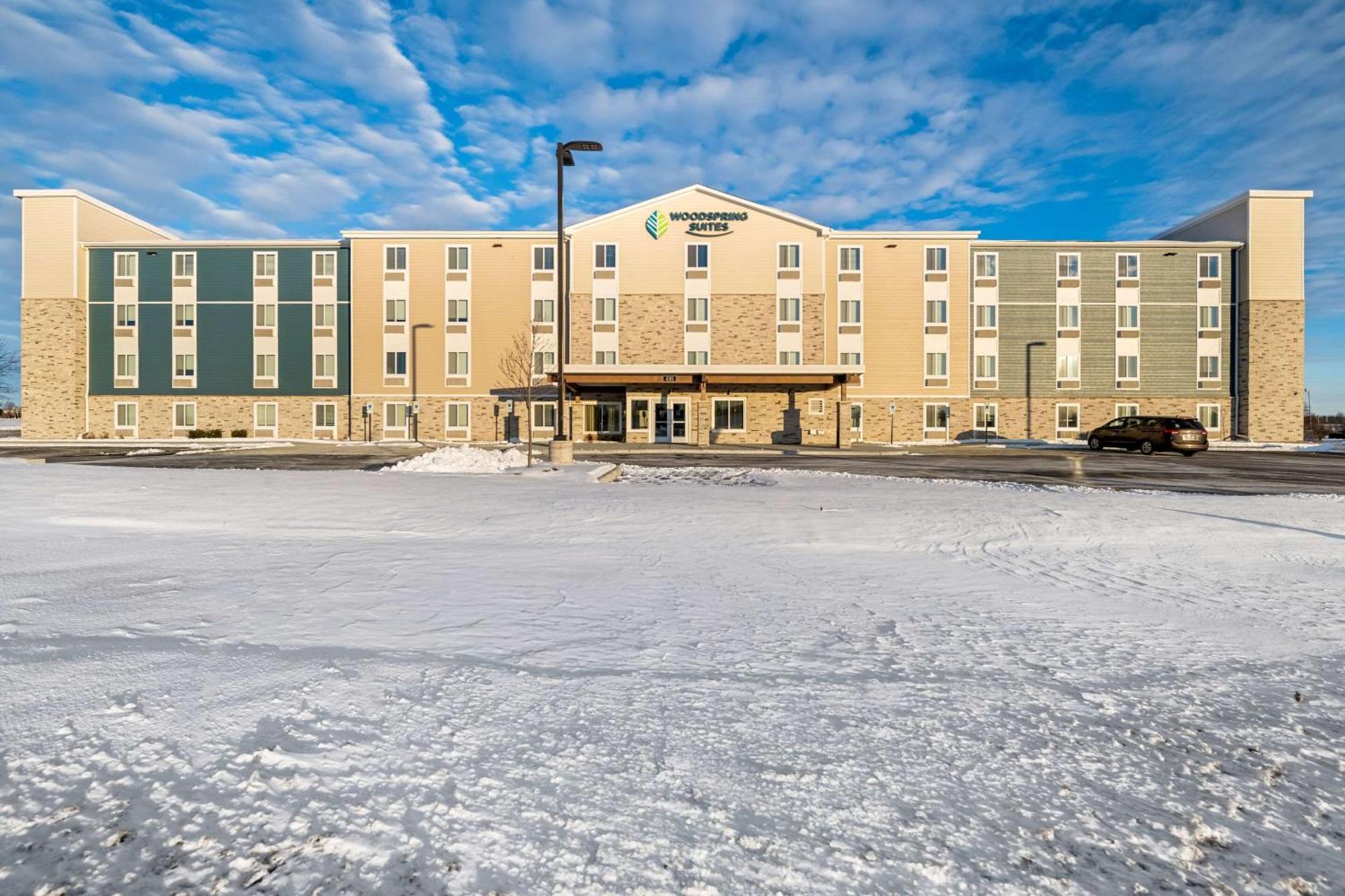 Woodspring Suites Loves Park - Rockford Dış mekan fotoğraf